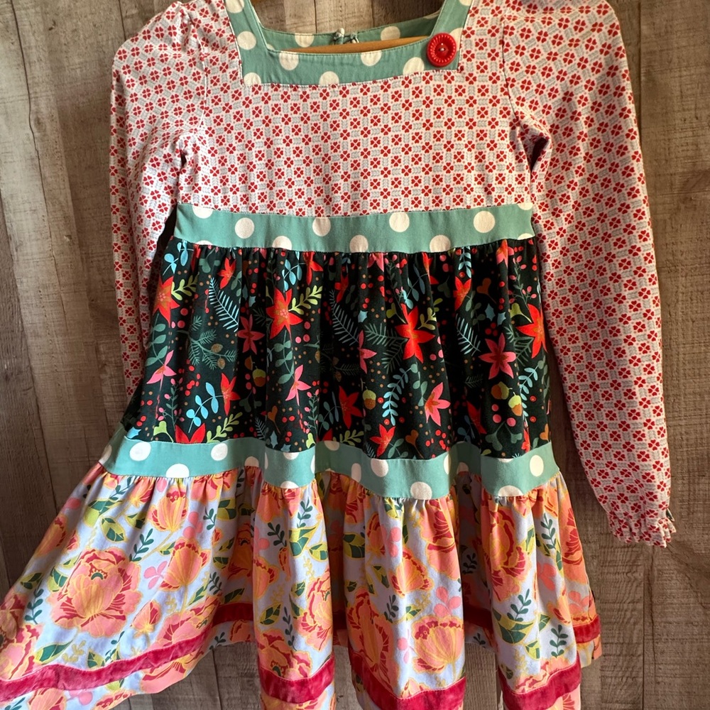 “Matilda Jane” Dress-Gorgeous multi-print dress with matching leggings and wrap.